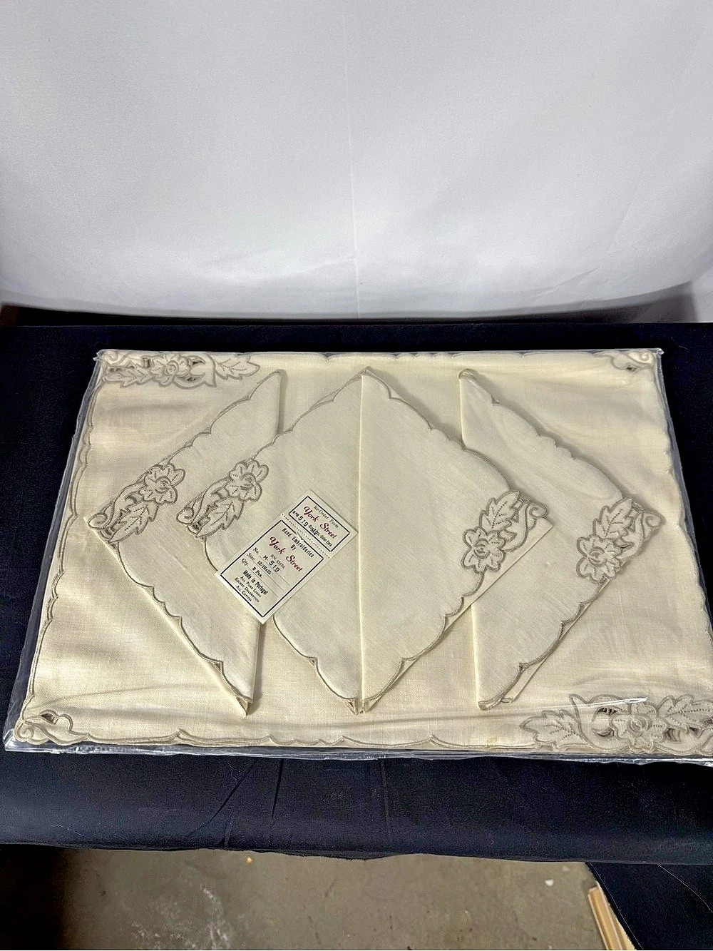 York Street Embroidered Floral Sheet Set in Cream